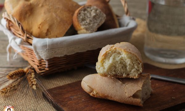 Come far diventare croccante il pane raffermo – Trucchetto