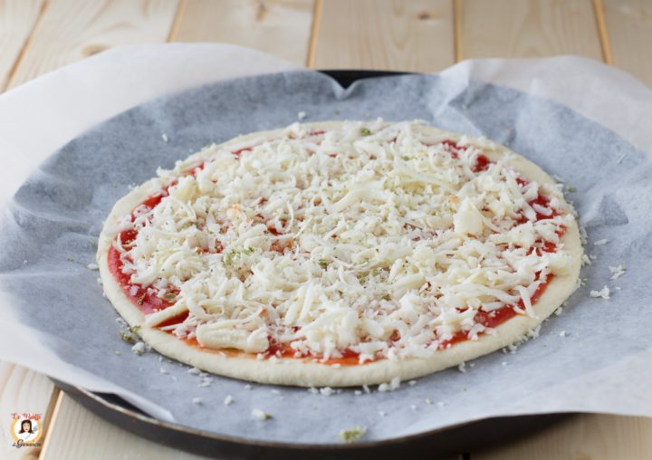 Pizza senza lievito con bicarbonato Anche Bimby SENZA lievitazione