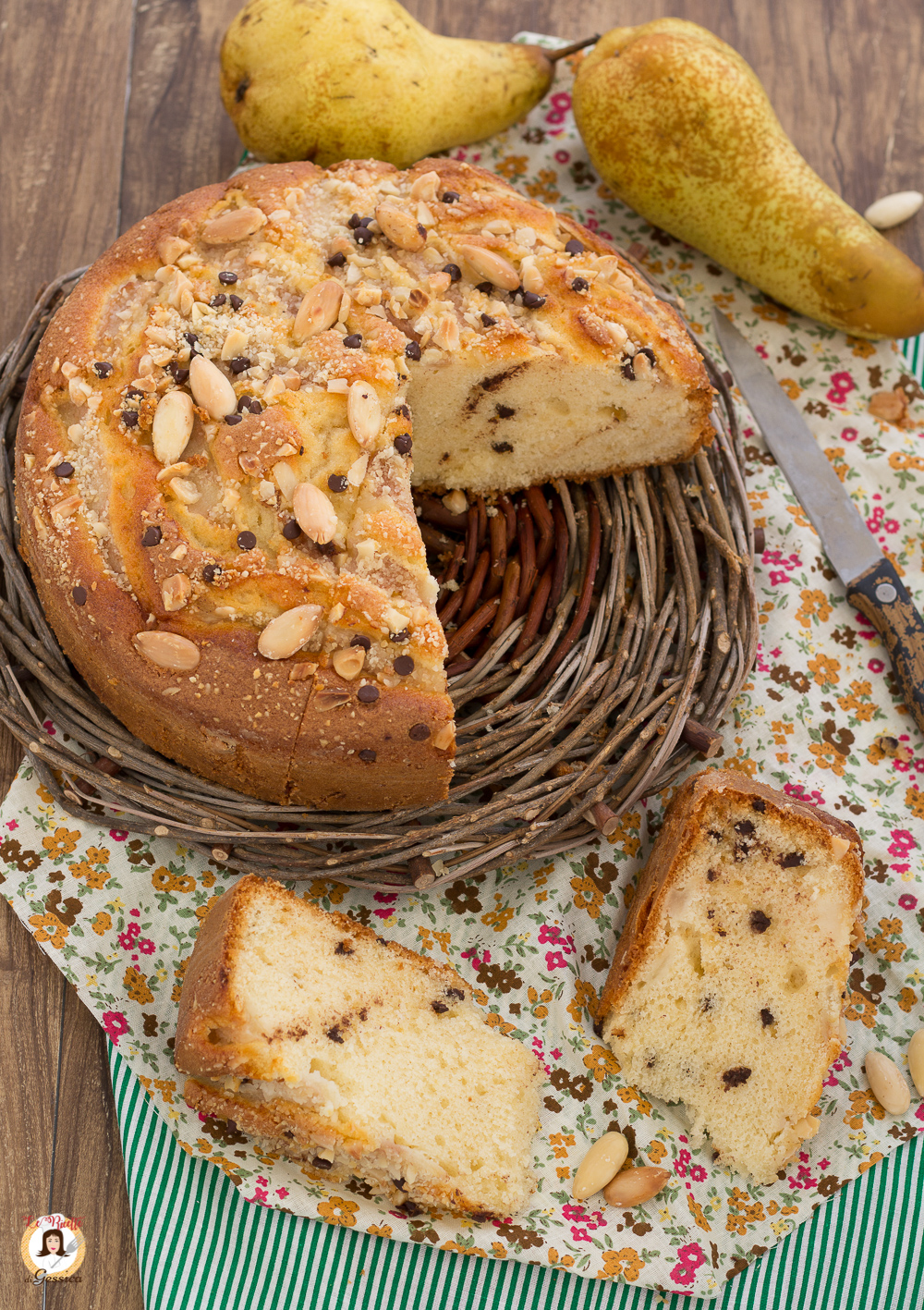 TORTA pere e mandorle con cioccolato - Dolce senza burro anche Bimby
