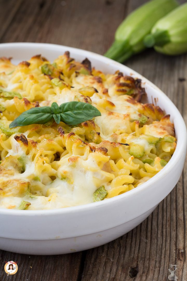 PASTA AL FORNO CON ZUCCHINE E Mozzarella - Primo Piatto Facile