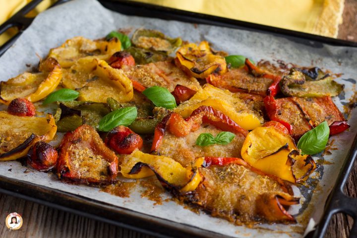 peperoni gratinati al forno con panatura speciale