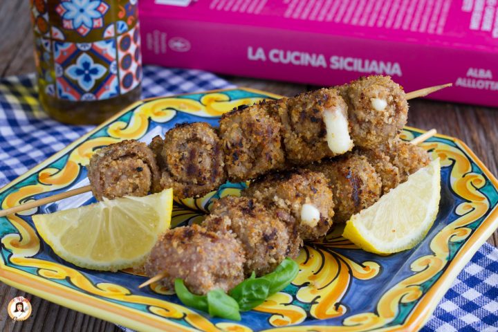 spiedini di carne messinesi
