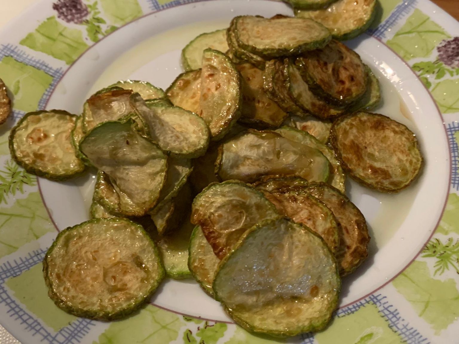 PASTA E ZUCCHINE ALLA SICILIANA con ricotta salata e zucchine fritte