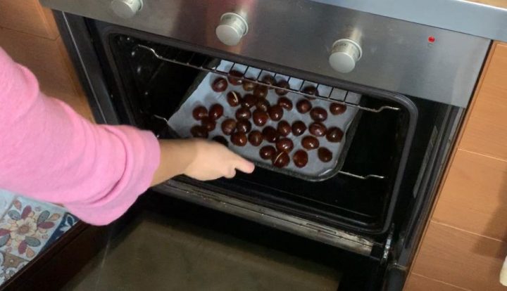 CASTAGNE AL FORNO - Trucco per fare delle caldarroste perfette