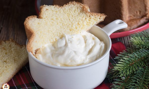 Crema al mascarpone per pandoro – Tradizionale e con uova pastorizzate