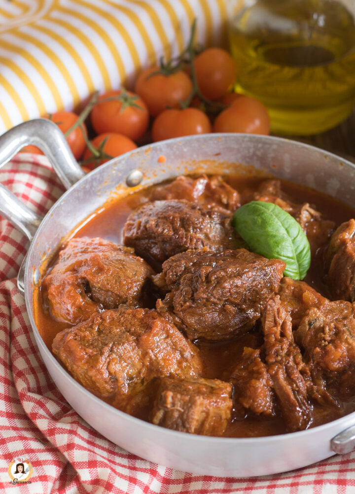 CARNE AL SUGO Ricetta Siciliana Della Nonna, Anche Con Carne Mista