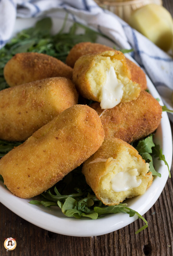 Crocchette Di Patate Filanti Ripiene Di Mozzarella Anche Al Forno