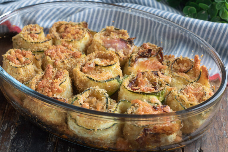 Involtini di zucchine gratinate al forno - Ricetta e video