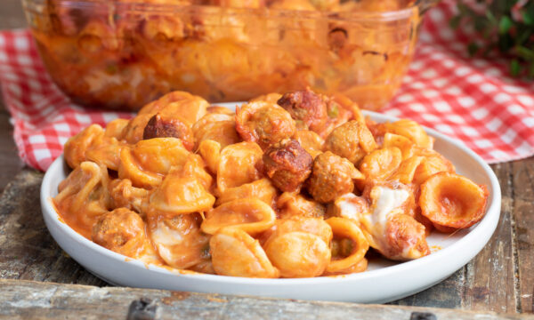 Orecchiette al forno con polpettine