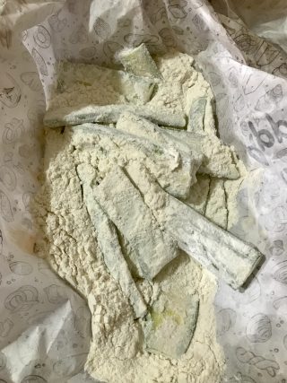 zucchine infarinate