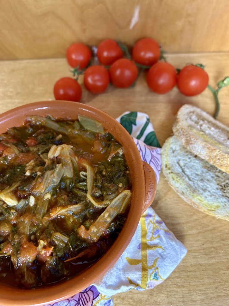 Bieta con pomodoro succulenta, piccante e gustosa