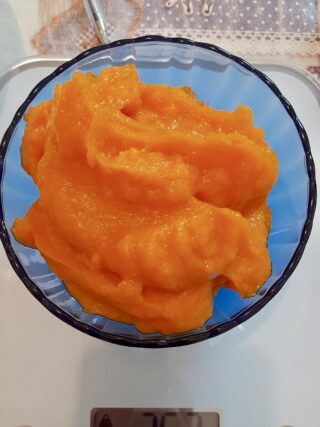 Preparazione tiramisù alla zucca