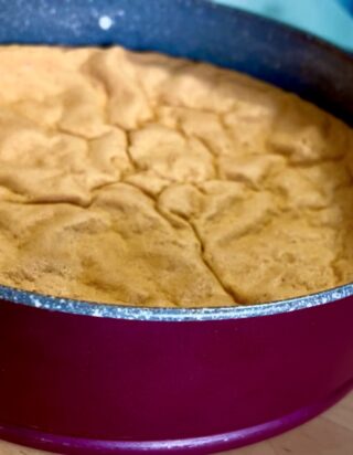 Preparazione torta delizia