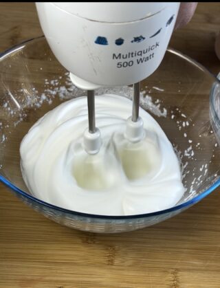 Preparazione uova alla Jova