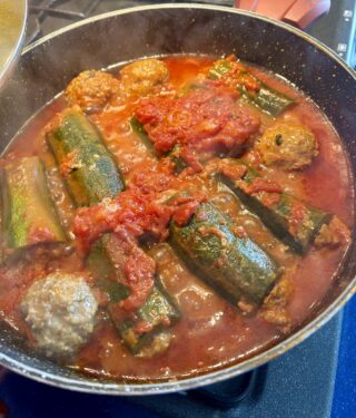 Preparazione zucchine ripiene