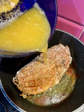 Preparazione arrosto di vitella all'arancia