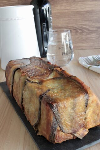 Pasta alle melanzane appena tolta dallo stampo