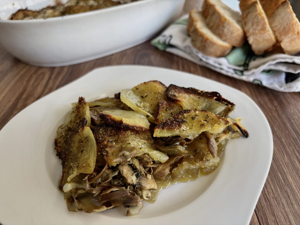 patate funghi e carciofi al forno in teglia dorate e croccanti