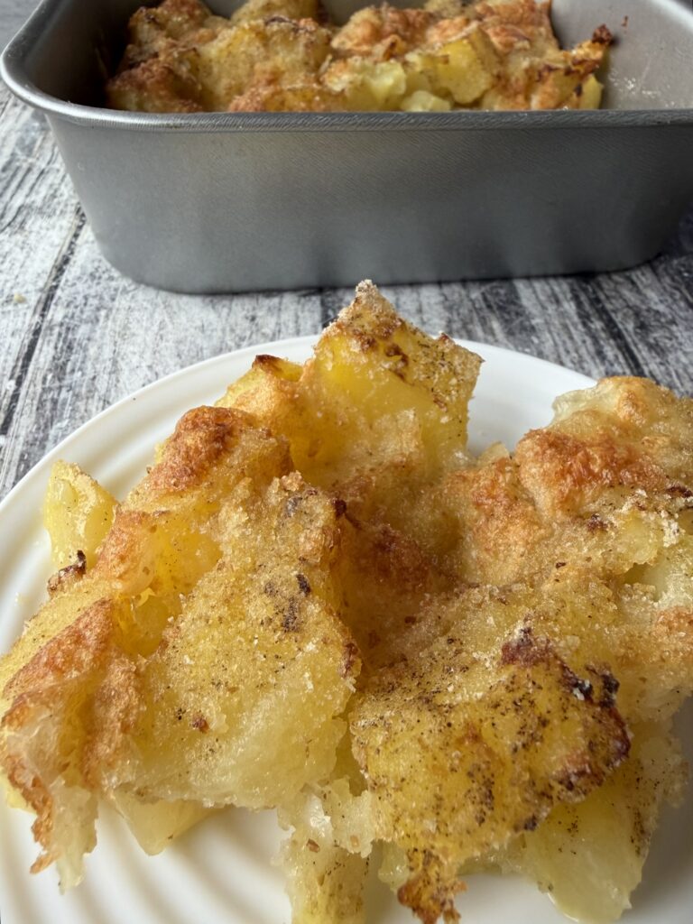 Patate croccanti e filanti cotte in friggitrice ad aria