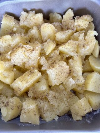 Come preparare le patate croccanti dal cuore filante