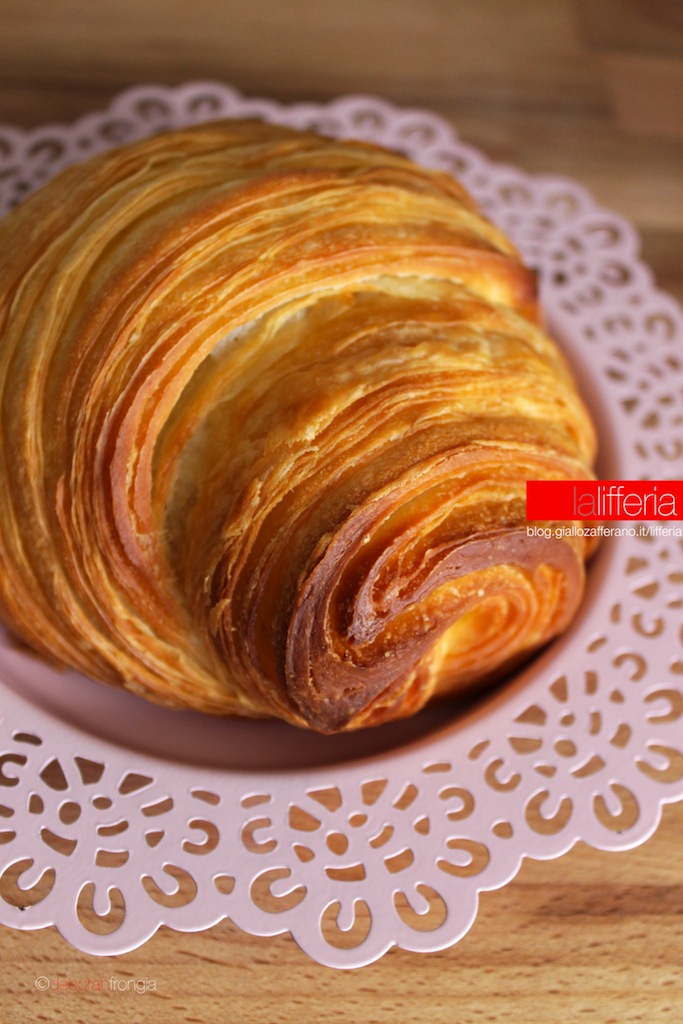 Croissant sfogliati ricetta base a prova di imbranato for Ricette pasticceria