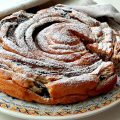 Torta girella lievitata alla nutella