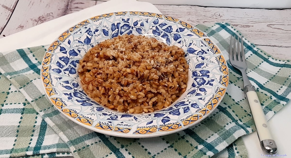 Riso rosso con cereali