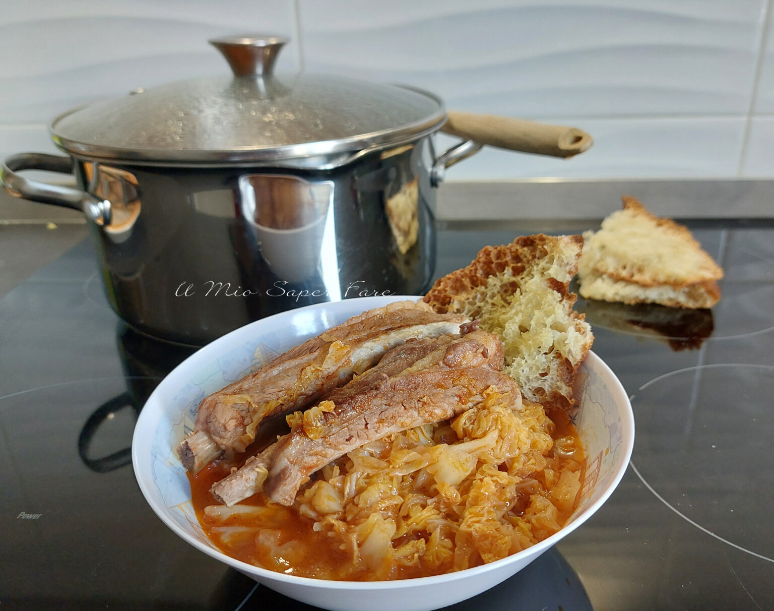 Costine di maiale con verza