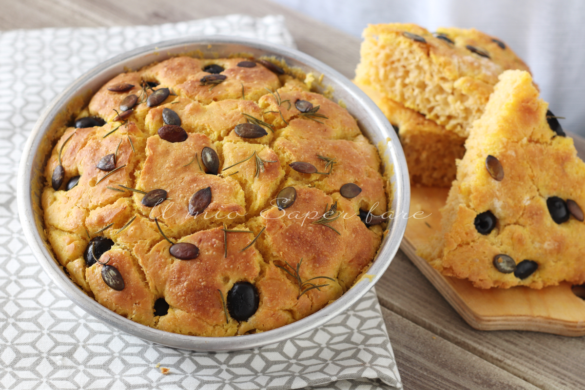 Focaccia alla zucca e olive nere - Il mio Saper fare