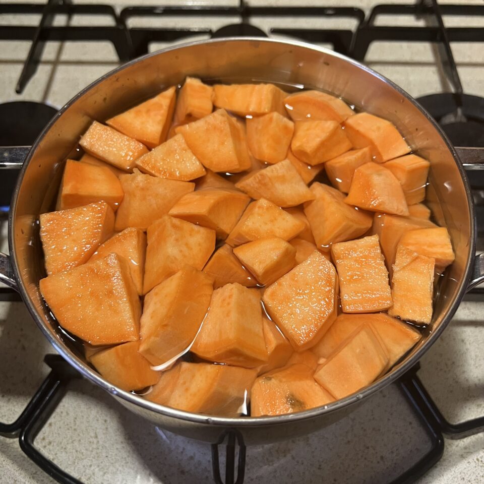 Purè di patate dolci: la ricetta facile e veloce spiegata passo-passo