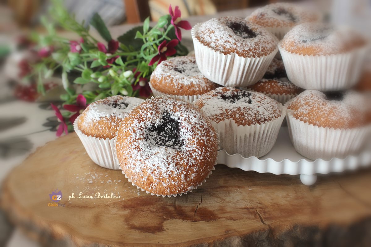 Muffin alla confettura di mirtilli
