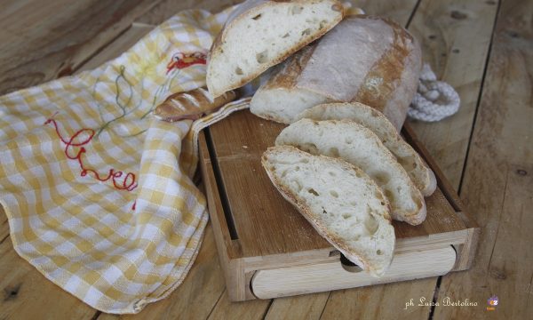 Pane con kefir e lievito madre