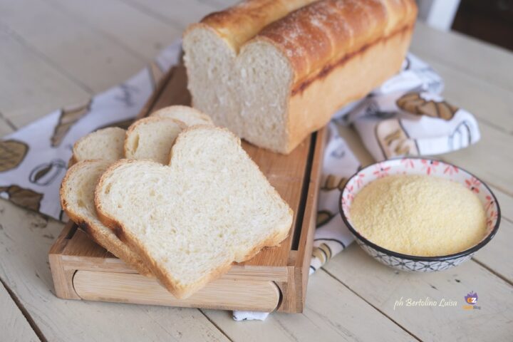 Panbrioches con farina di mais