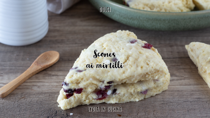 scones ai mirtilli