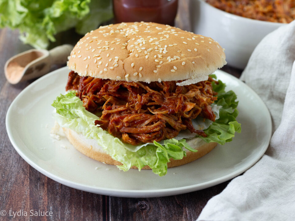 Pulled Chicken in slow cooker