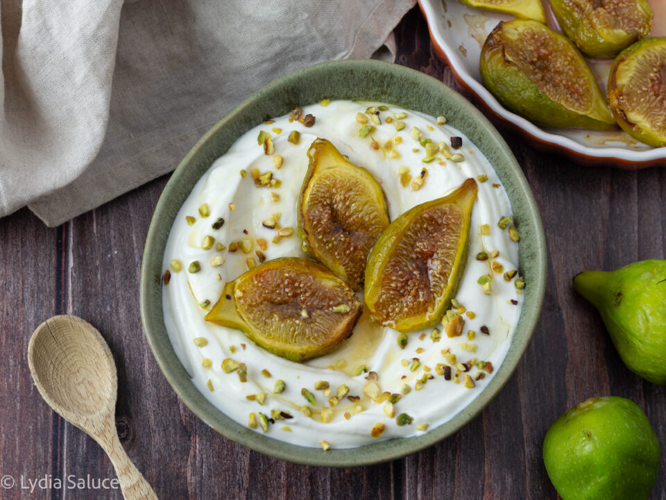 Dessert ai fichi e ricotta