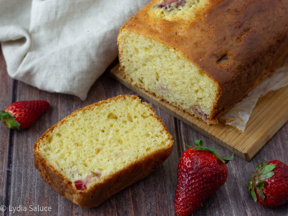 Plumcake alle fragole e formaggio spalmabile