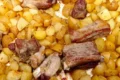 Costine di maiale e patate al forno
