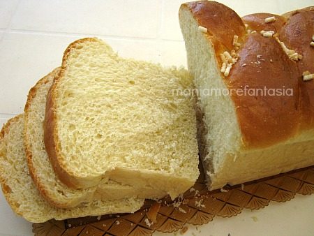 Pan brioche con crema nell’impasto