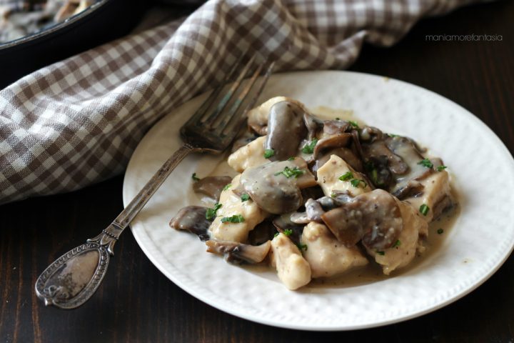 BOCCONCINI DI POLLO-3112 bocconcini di pollo ai funghi cremosi