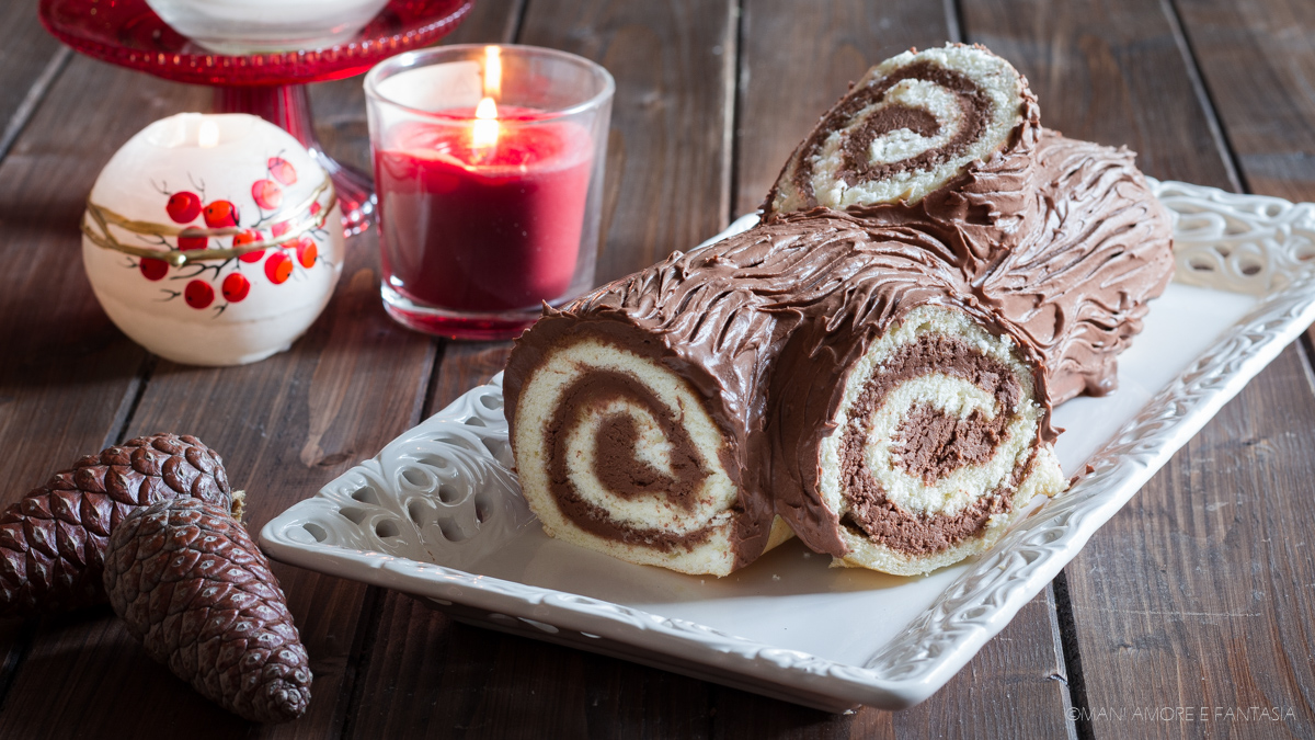 Tronchetto Di Natale 2.Tronchetto Di Natale Facile Rotolo Dolce Di Pasta Biscotto Panna E Cioccolato