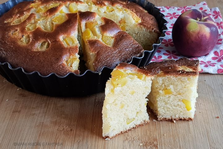 torta ricotta e pesche sofficissima