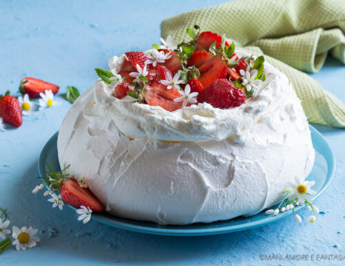 PAVLOVA CON PANNA E FRAGOLE (tutti i trucchi!)