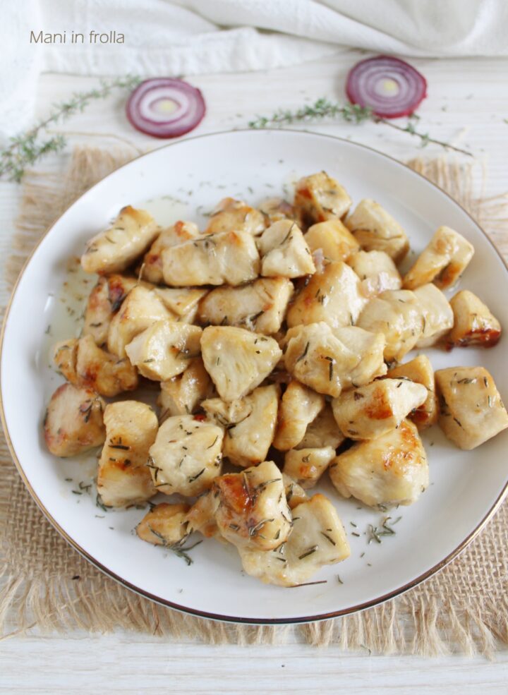 Bocconcini di pollo in padella