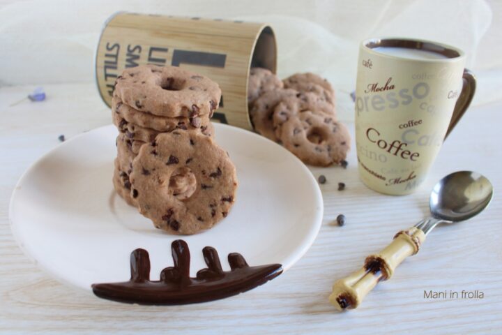 Biscotti al Cacao con gocce di cioccolato
