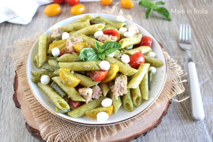 Insalata di pasta al Pesto con pomodorini