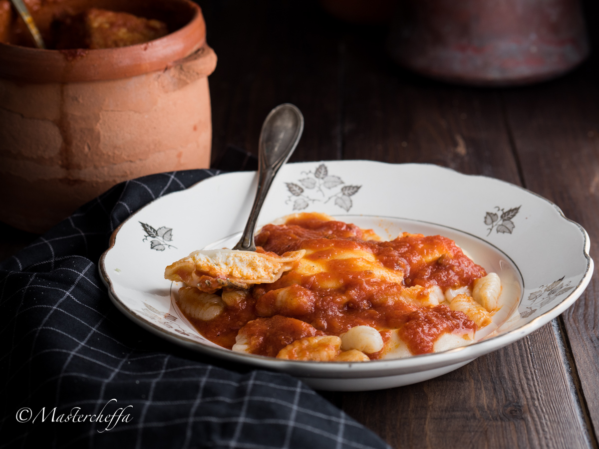 Cavati e ravioli alla ragusana con sugo di maiale