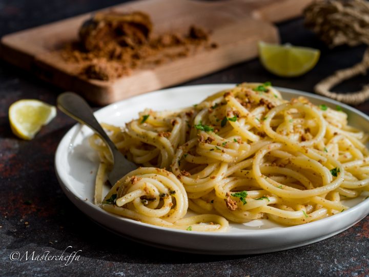 Spaghetti con la bottarga di tonno