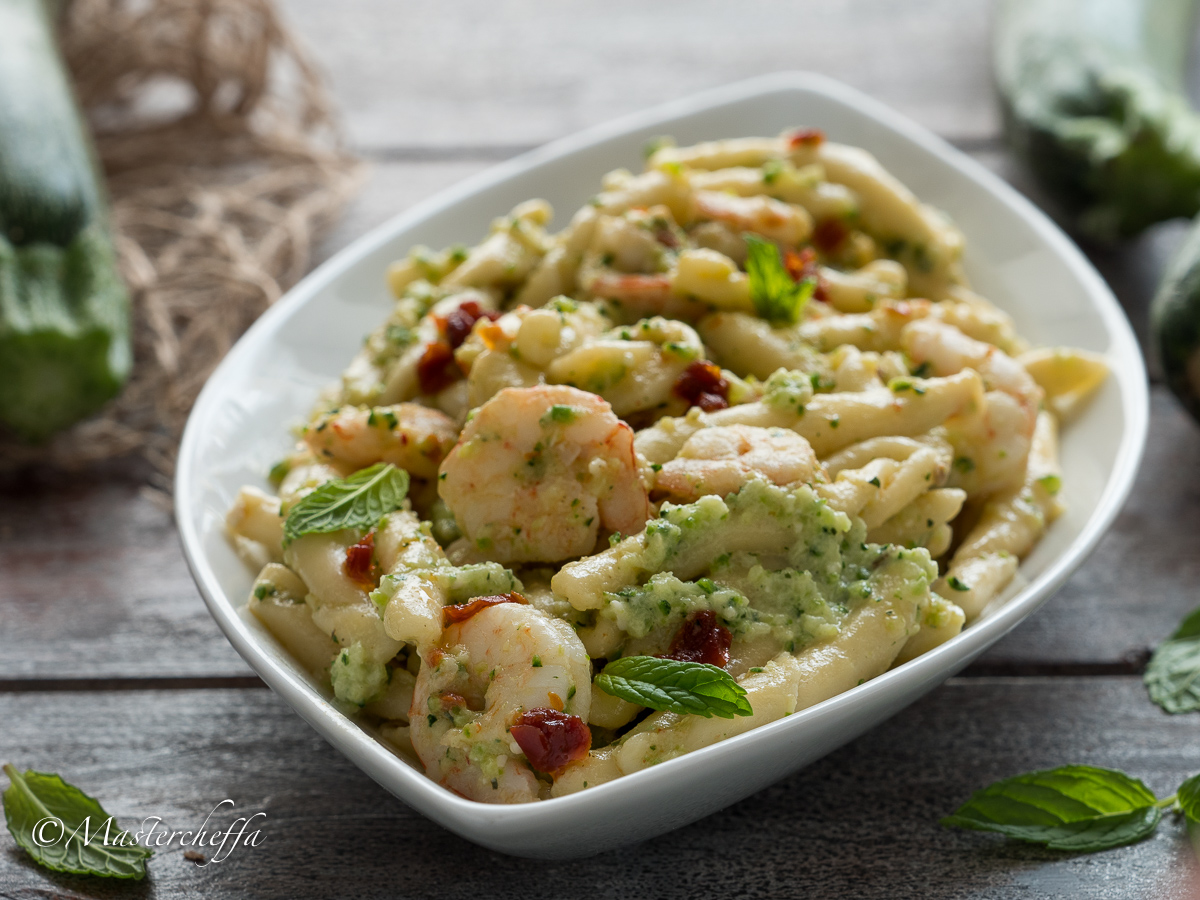 Pasta pesto di zucchine e gamberi "alla siciliana" - Mastercheffa