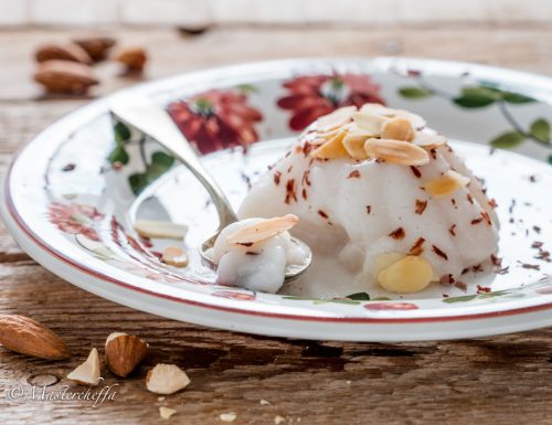 Gelo di mandorle (o biancomangiare di mandorle) – ricetta siciliana